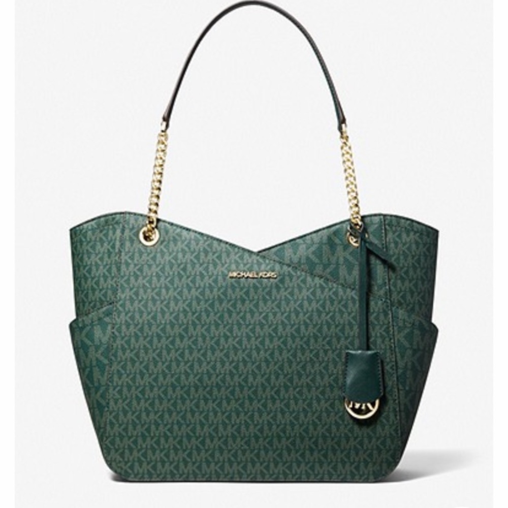 Jet set large logo shoulder bag in green
